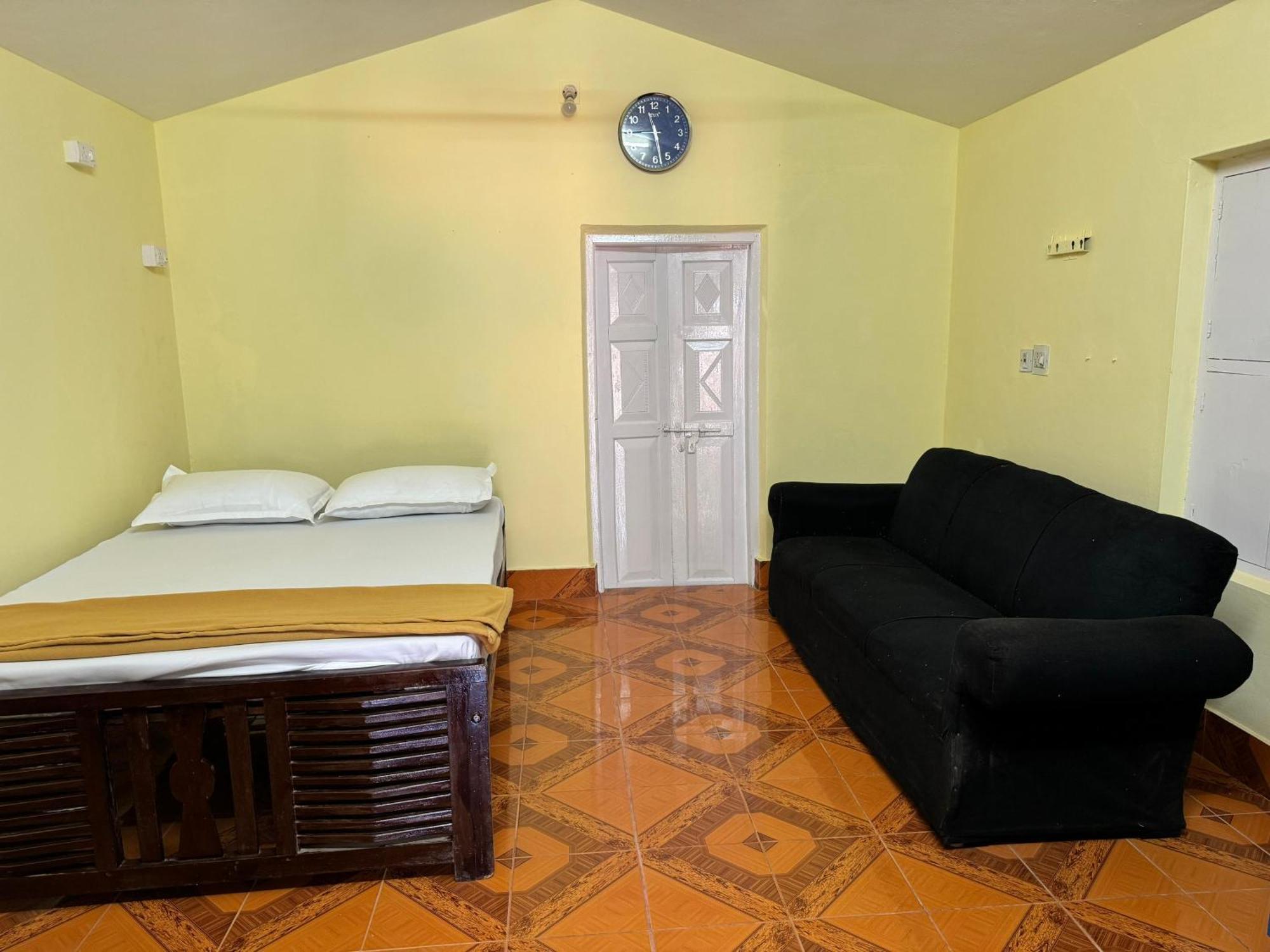 Payal Nivas Beach Cottage Padubidri Exteriör bild