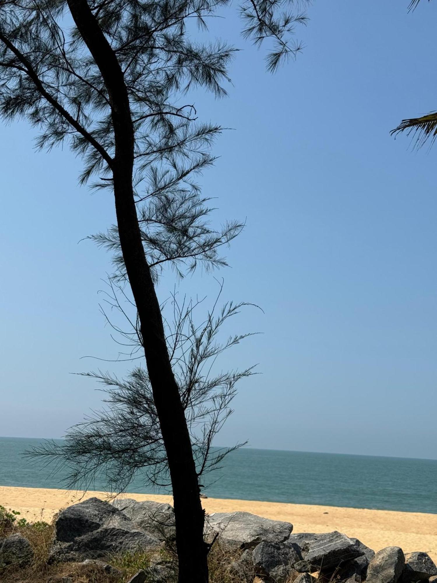 Payal Nivas Beach Cottage Padubidri Exteriör bild